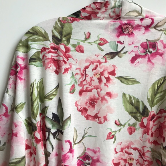 Show Me Your MuMu Floral Robe - Picture 7 of 11
